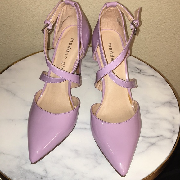 Madden Girl Shoes - NWT Gorgeous lilac strappy pointed toe heels